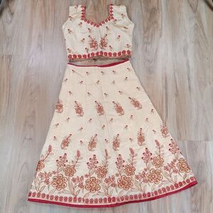 🔹️Handmade Gold & Red Embroidered Lahenga & Choli Set XSmall